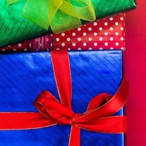 GIVEAWAY!! WIN FREE SHIPPING!!